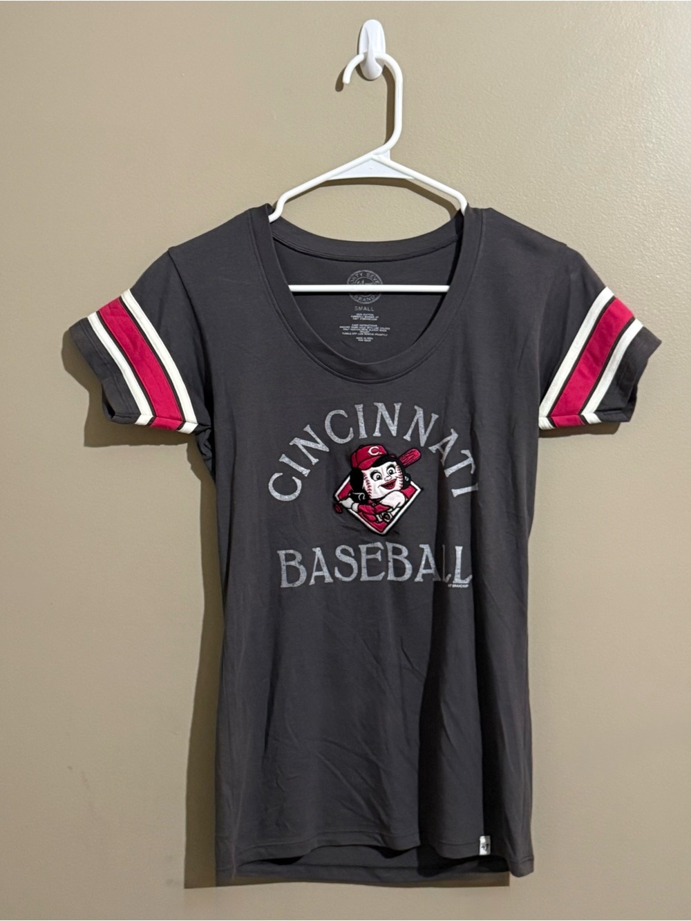 47 Brand Cincinnati Baseball Charcoal Tee with Red & White Sleeve Stripes